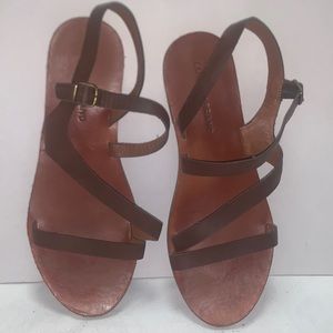 Lucky Brand Sandals size 9, brown with3 straps